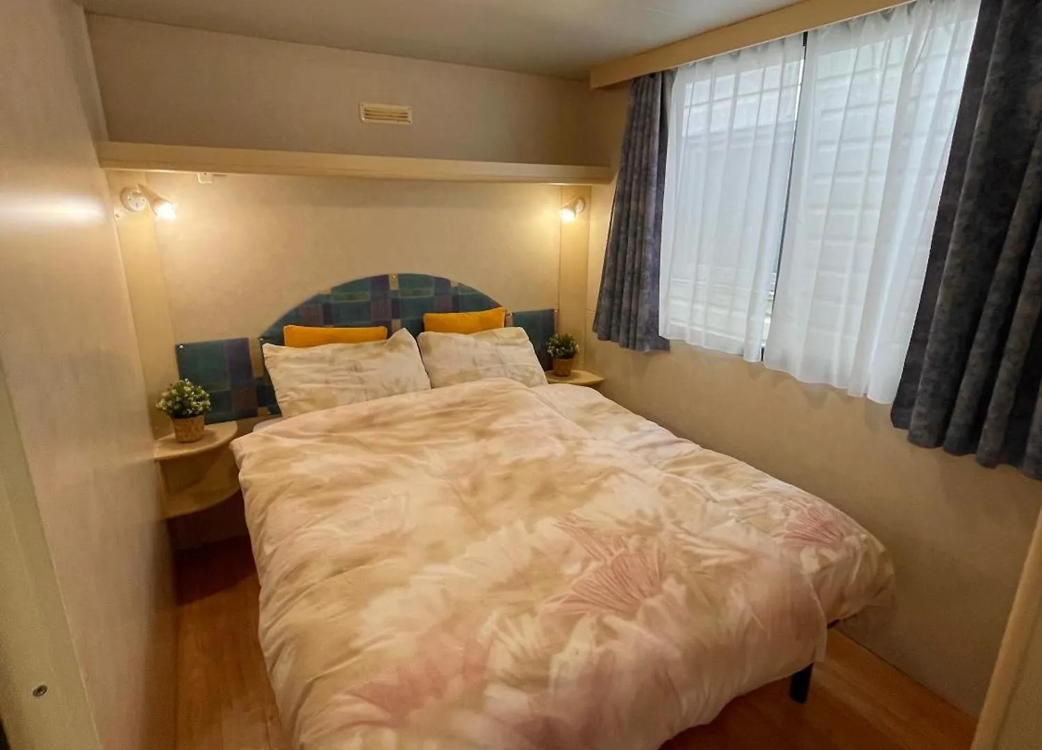 Bella Vita 43 - Porlezza Hotel Italy